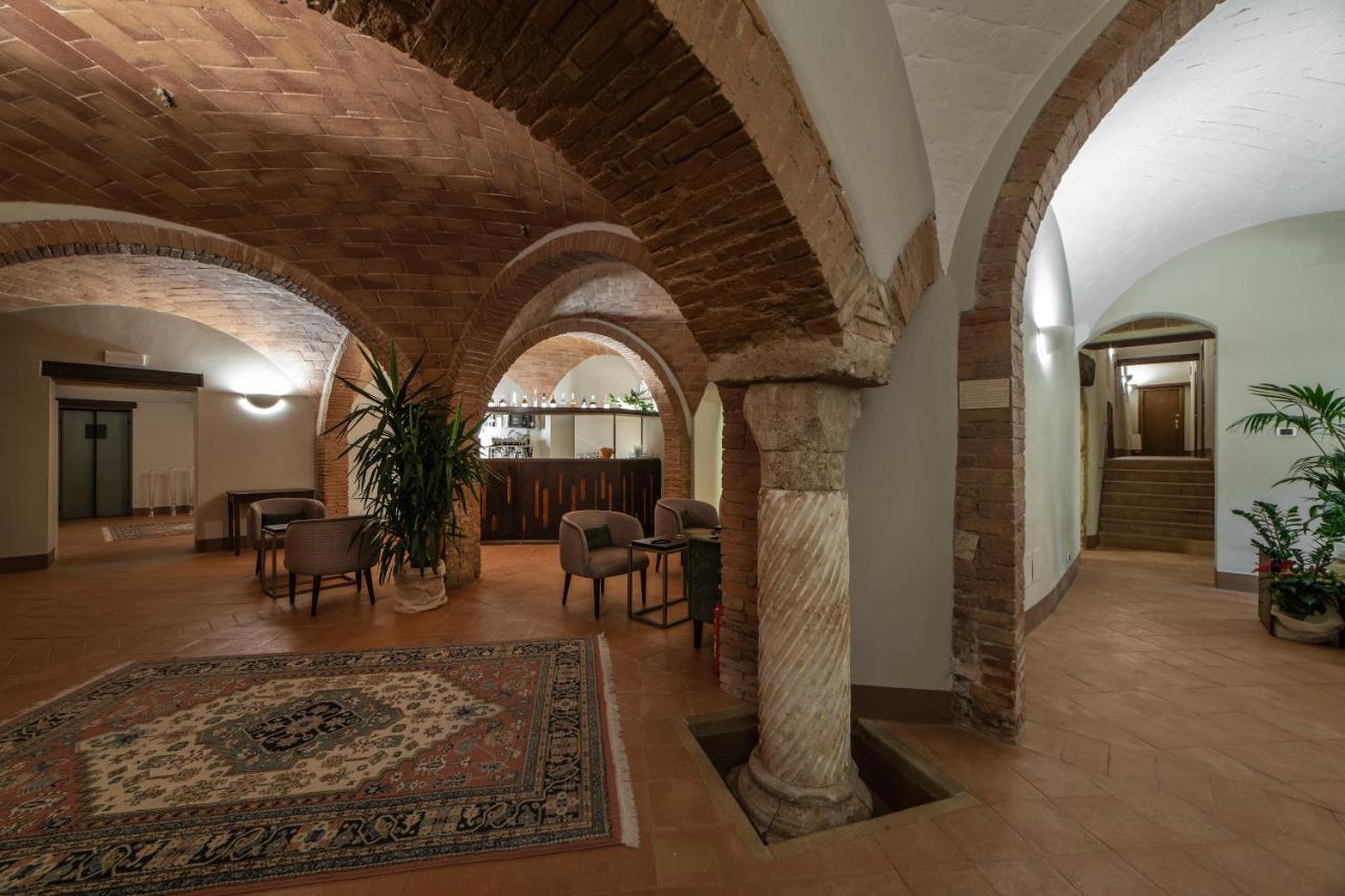 Relais Della Rovere Colle Val D'Elsa Exterior foto